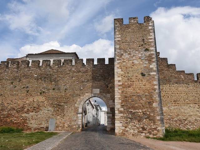 Évora → Vila Viçosa → Estremoz — 2