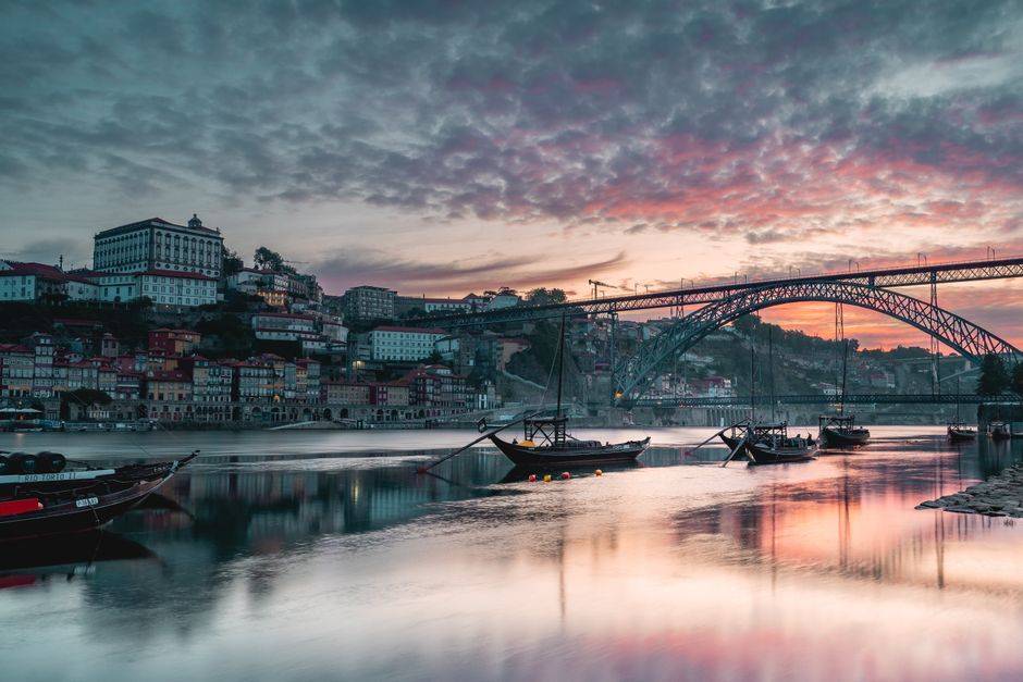 Porto e Coimbra — dia inteiro (12 h)